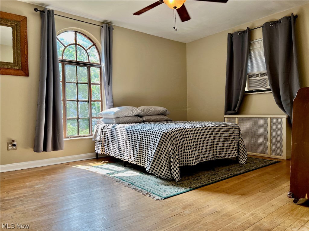 1242 Castleton Road Cleveland Heights, OH 44121 - Photo 17 of 32 Main Bedroom