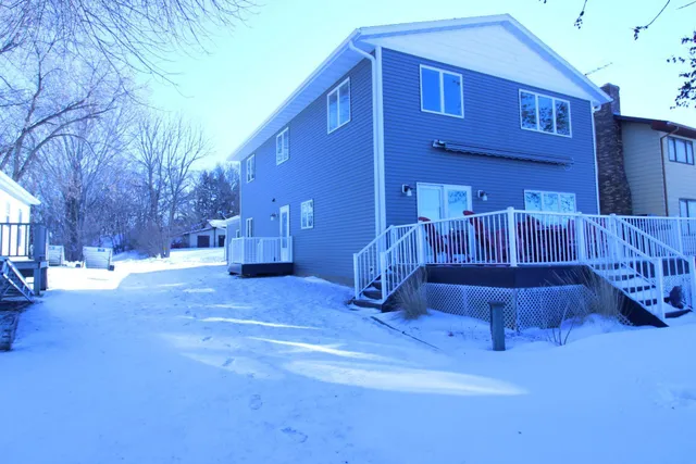 $1,195,013 | 23455 Sunset Beach Trail, Pelican Rapids, MN 56572