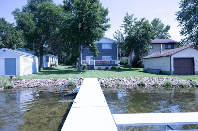 $1,195,013 | 23455 Sunset Beach Trail, Pelican Rapids, MN 56572