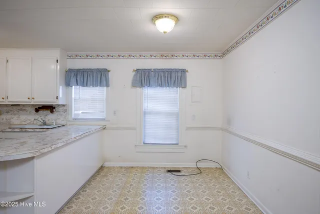 $165,000 | 100 North Boulevard, Clinton, NC 28328