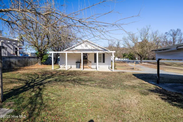 $165,000 | 100 North Boulevard, Clinton, NC 28328