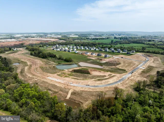 $571,301 | 410 Darrow Road, Unit COVINGTON, York, PA 17404