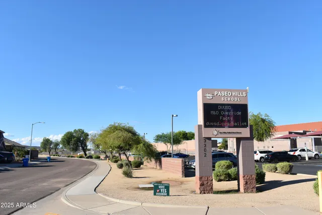 $2,350 | 21838 North 34th Avenue, Phoenix, AZ 85027