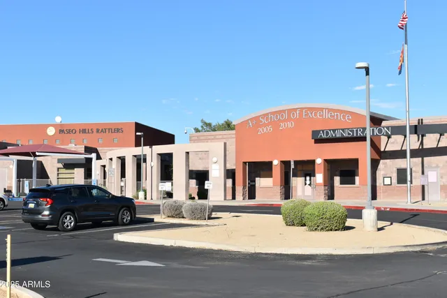 $2,350 | 21838 North 34th Avenue, Phoenix, AZ 85027