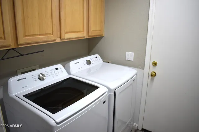 $2,350 | 21838 North 34th Avenue, Phoenix, AZ 85027