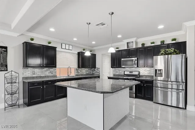 $2,500 | 9647 Stoney Mesa Court, Las Vegas, NV 89139