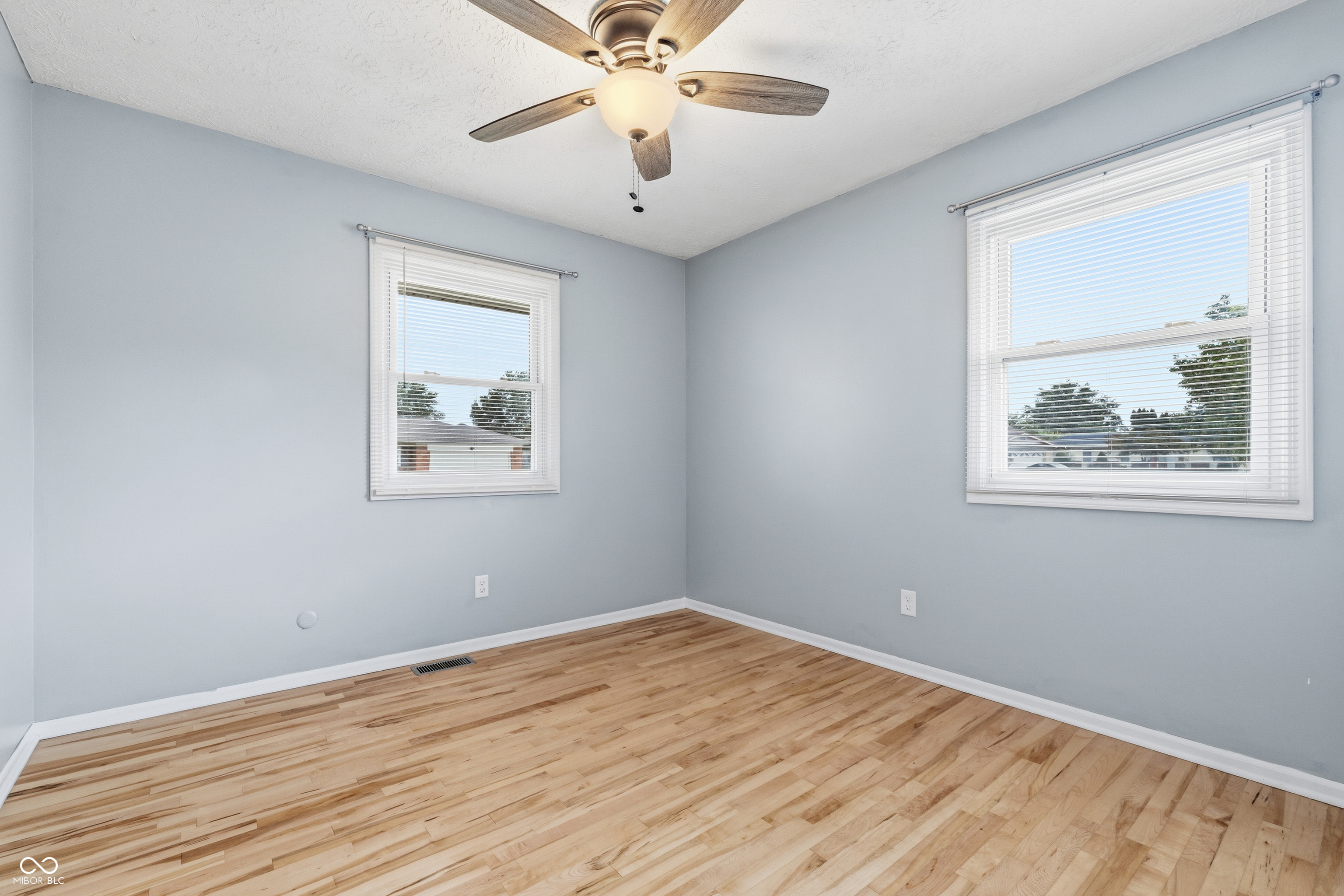 5817 Riva Ridge Drive Indianapolis, IN 46237 - Photo 14 of 38 Gallery Image 14