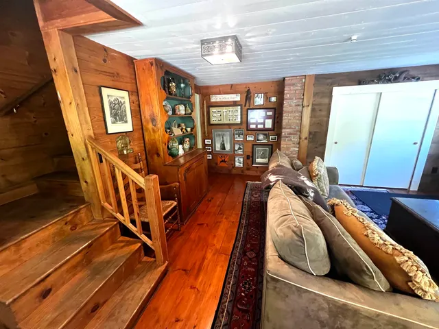 $2,500 | 35 Butternut Lane, Sugar Hill, NH 03586