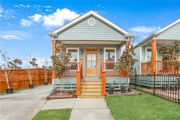 $2,350 | 2932 Eagle Street, New Orleans, LA 70118