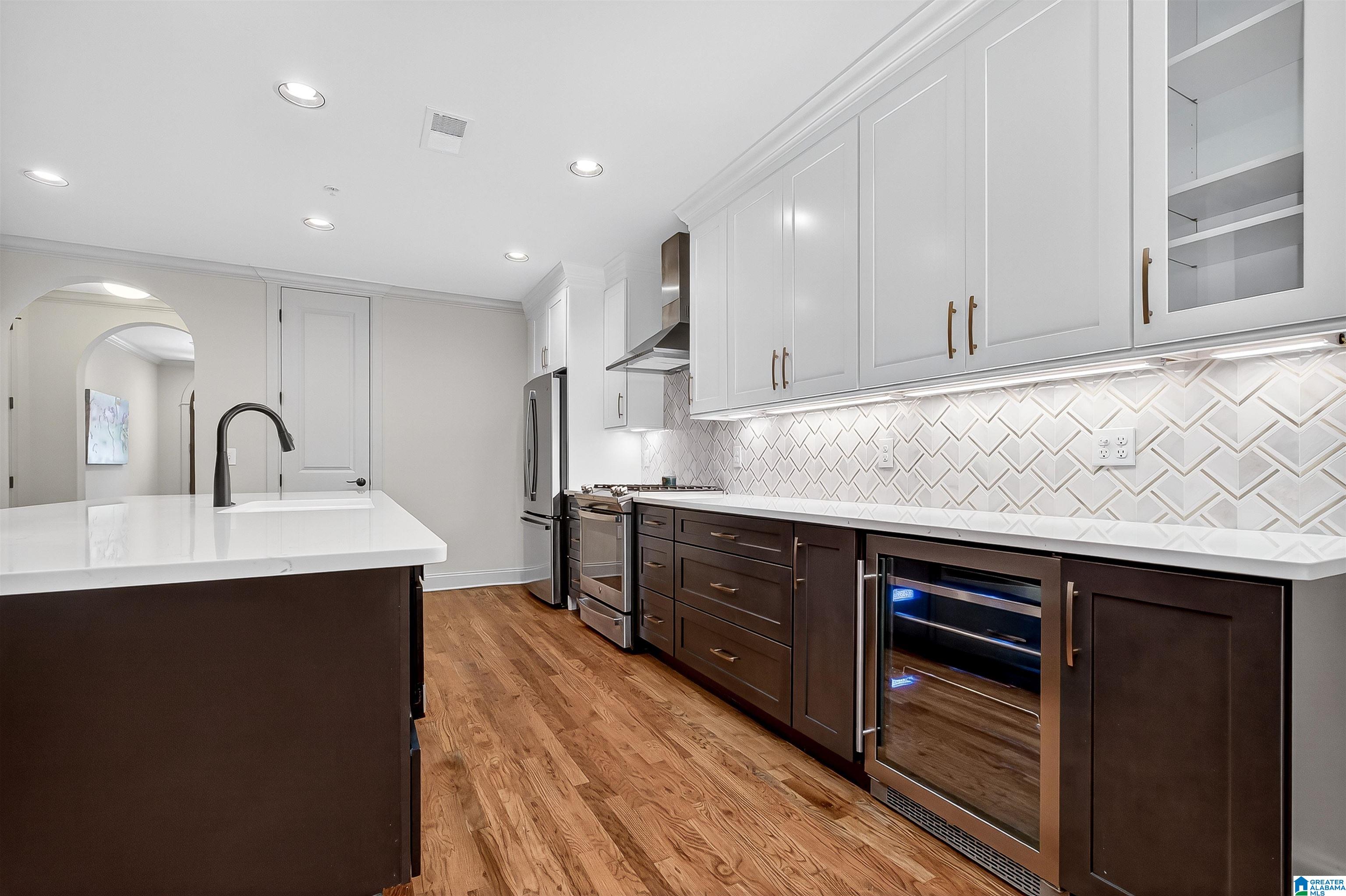 2105 Lancaster Road Birmingham, AL 35209 - Photo 13 of 53