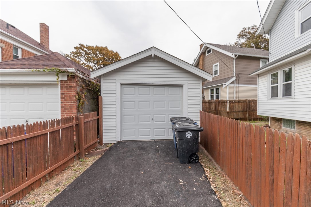 3317 Berea Road Cleveland, OH 44111 - Photo 27 of 29 Gallery Image 27