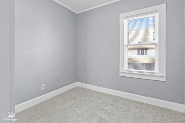 $199,900 | 607 Cayuga Street, Joliet, IL 60432