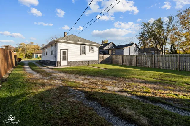 $199,900 | 607 Cayuga Street, Joliet, IL 60432