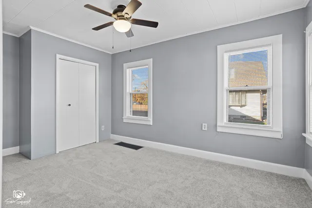 $199,900 | 607 Cayuga Street, Joliet, IL 60432