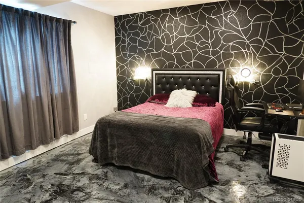 $449,900 | 180 South 4th Avenue, Deer Trail, CO 80105