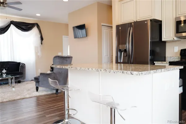 $449,900 | 180 South 4th Avenue, Deer Trail, CO 80105