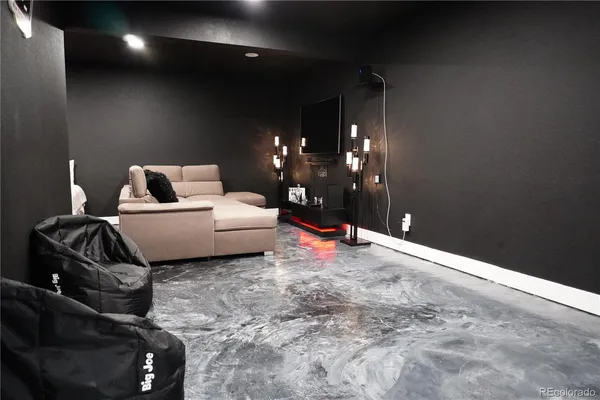 $449,900 | 180 South 4th Avenue, Deer Trail, CO 80105