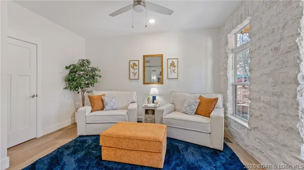 $2,250,000 | 2858 Big Island Drive, Roach, MO 65787