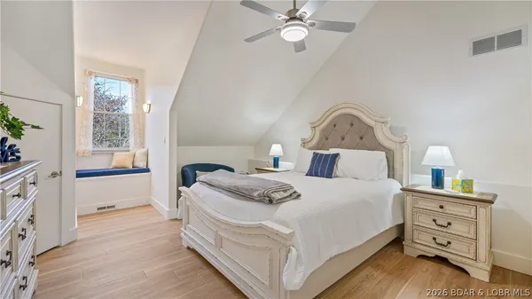 $2,250,000 | 2858 Big Island Drive, Roach, MO 65787