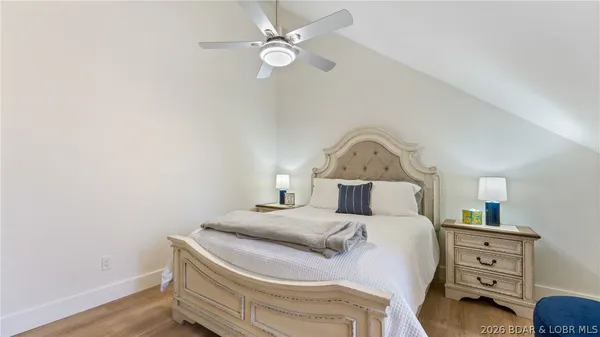 $2,250,000 | 2858 Big Island Drive, Roach, MO 65787