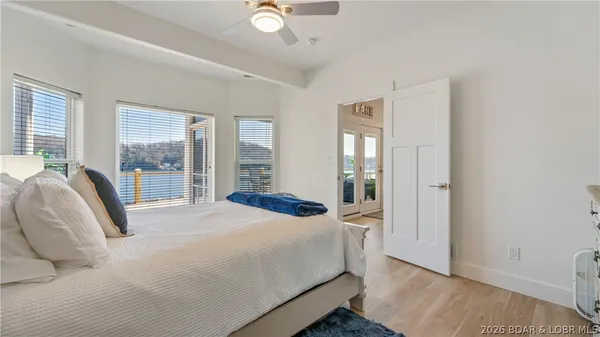 $2,250,000 | 2858 Big Island Drive, Roach, MO 65787