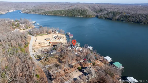 $2,250,000 | 2858 Big Island Drive, Roach, MO 65787