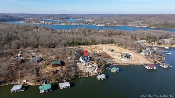 $2,250,000 | 2858 Big Island Drive, Roach, MO 65787