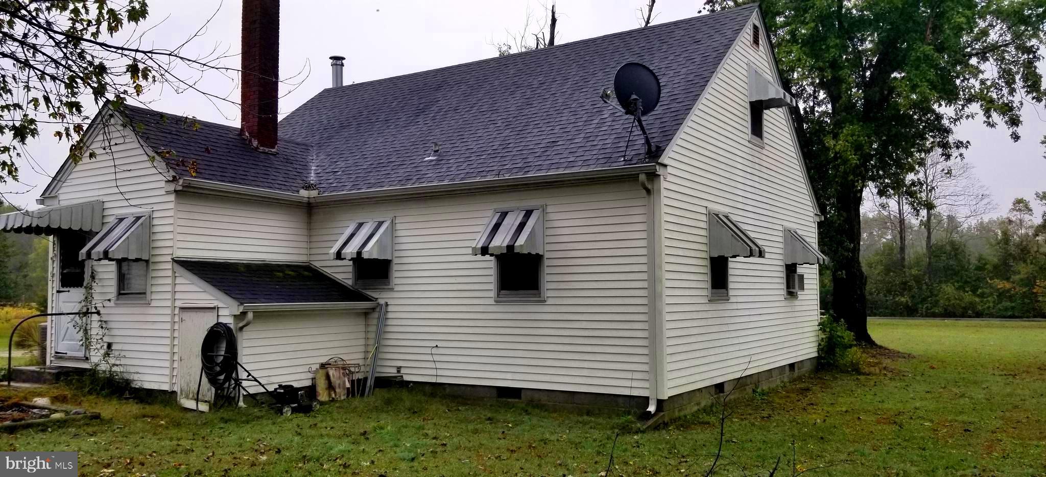 9031 Parsonsburg Road Delmar, MD 21875 - Photo 2 of 6 Rear of house