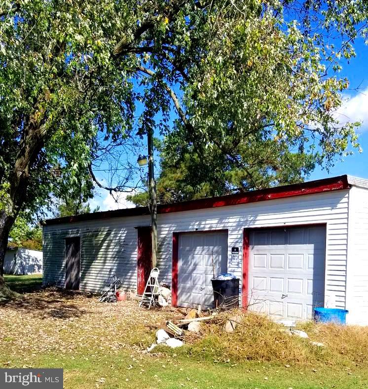 9031 Parsonsburg Road Delmar, MD 21875 - Photo 4 of 6 60 x 22 outbuilding 2 car garage plus storage