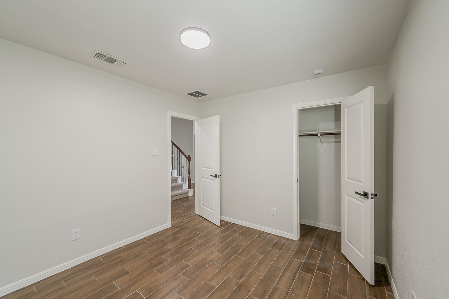 9610 Ocean Drive Rosharon, TX 77583 - Photo 8 of 20