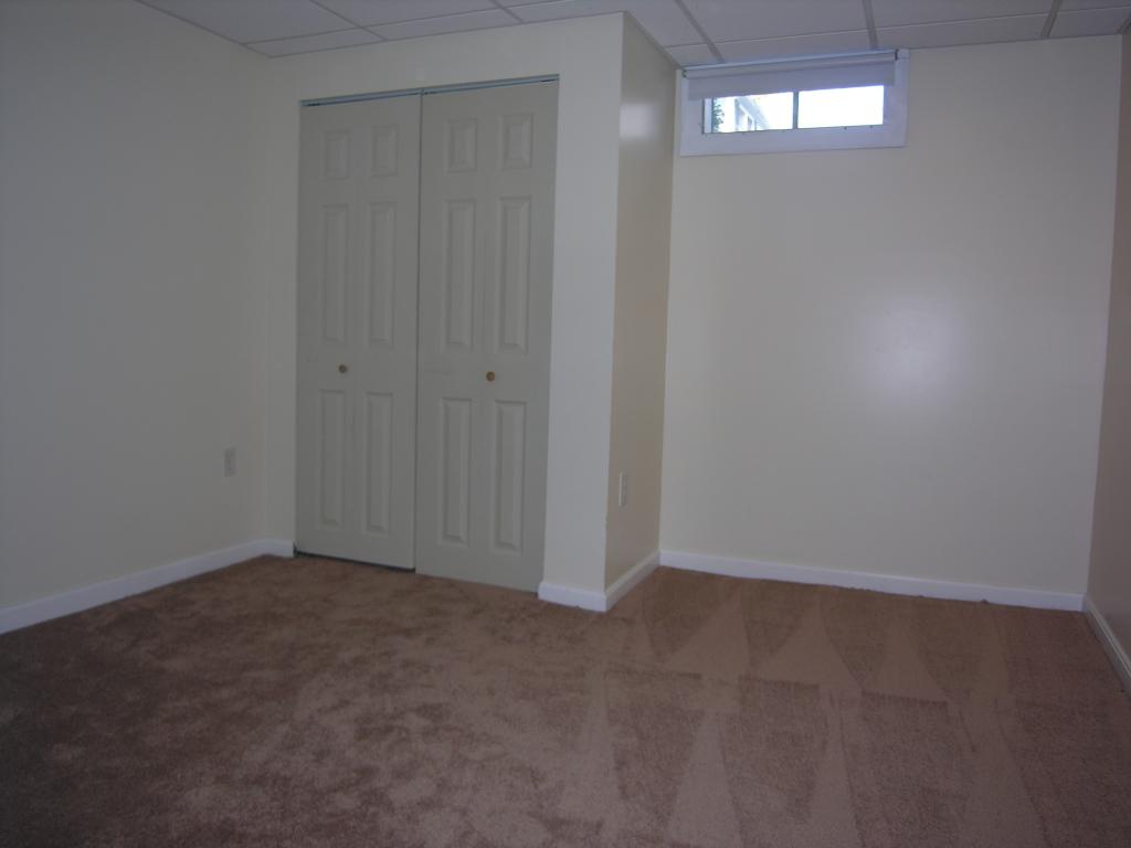 40 B Windham Road Hudson, NH 03051 - Photo 14 of 22