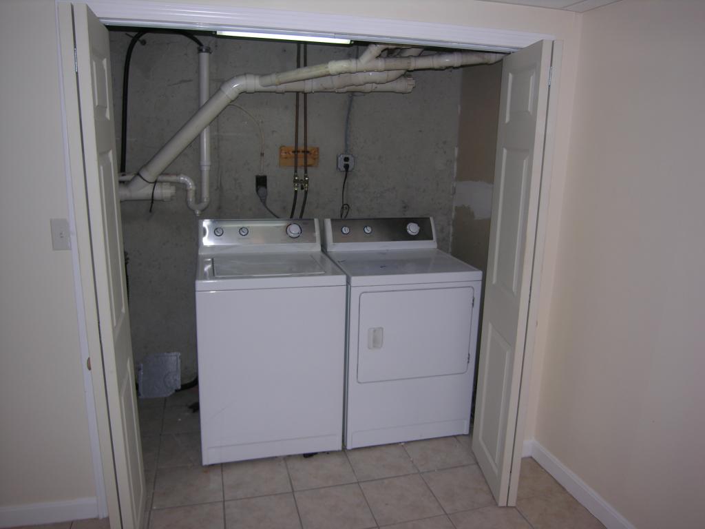 40 B Windham Road Hudson, NH 03051 - Photo 19 of 22