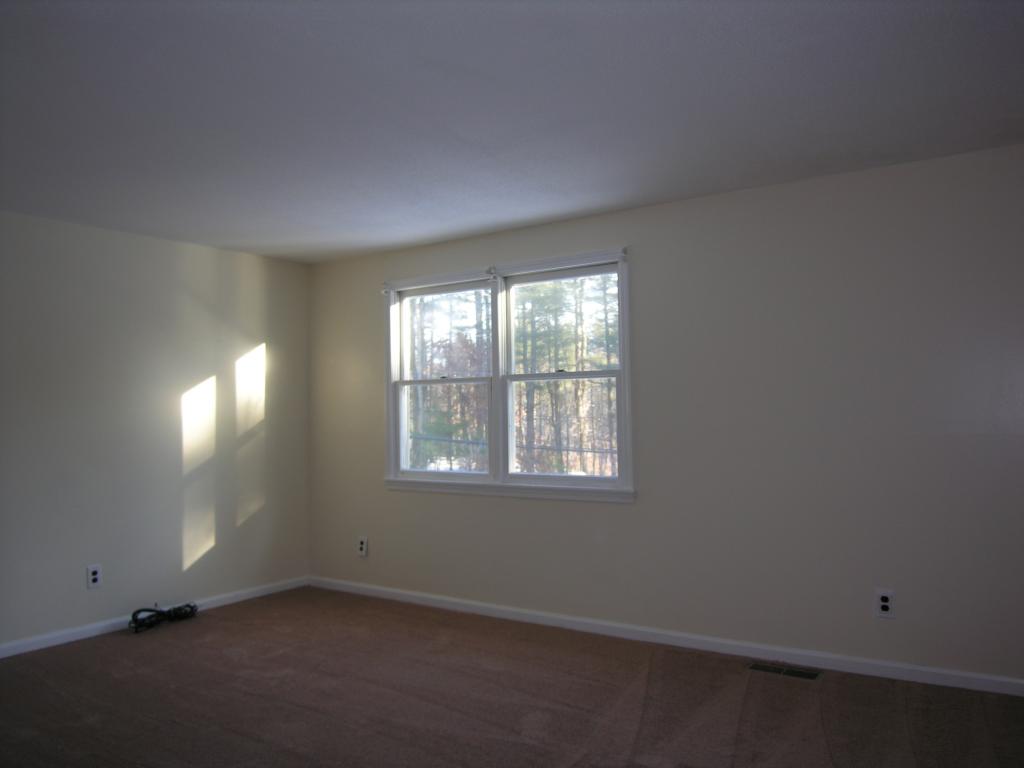 40 B Windham Road Hudson, NH 03051 - Photo 10 of 22