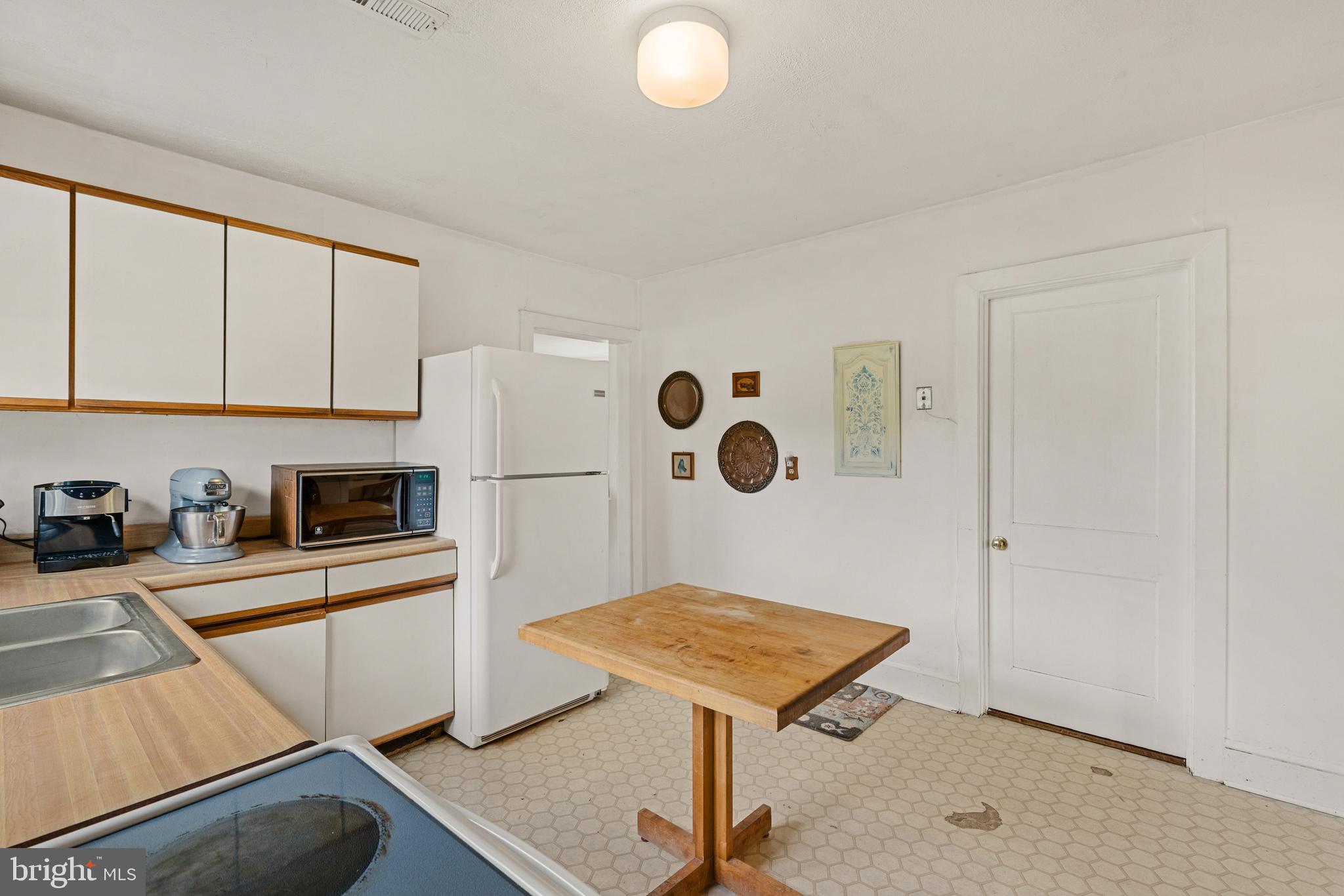 24258 Somerville Road Mitchells, VA 22729 - Photo 20 of 23 Kitchen