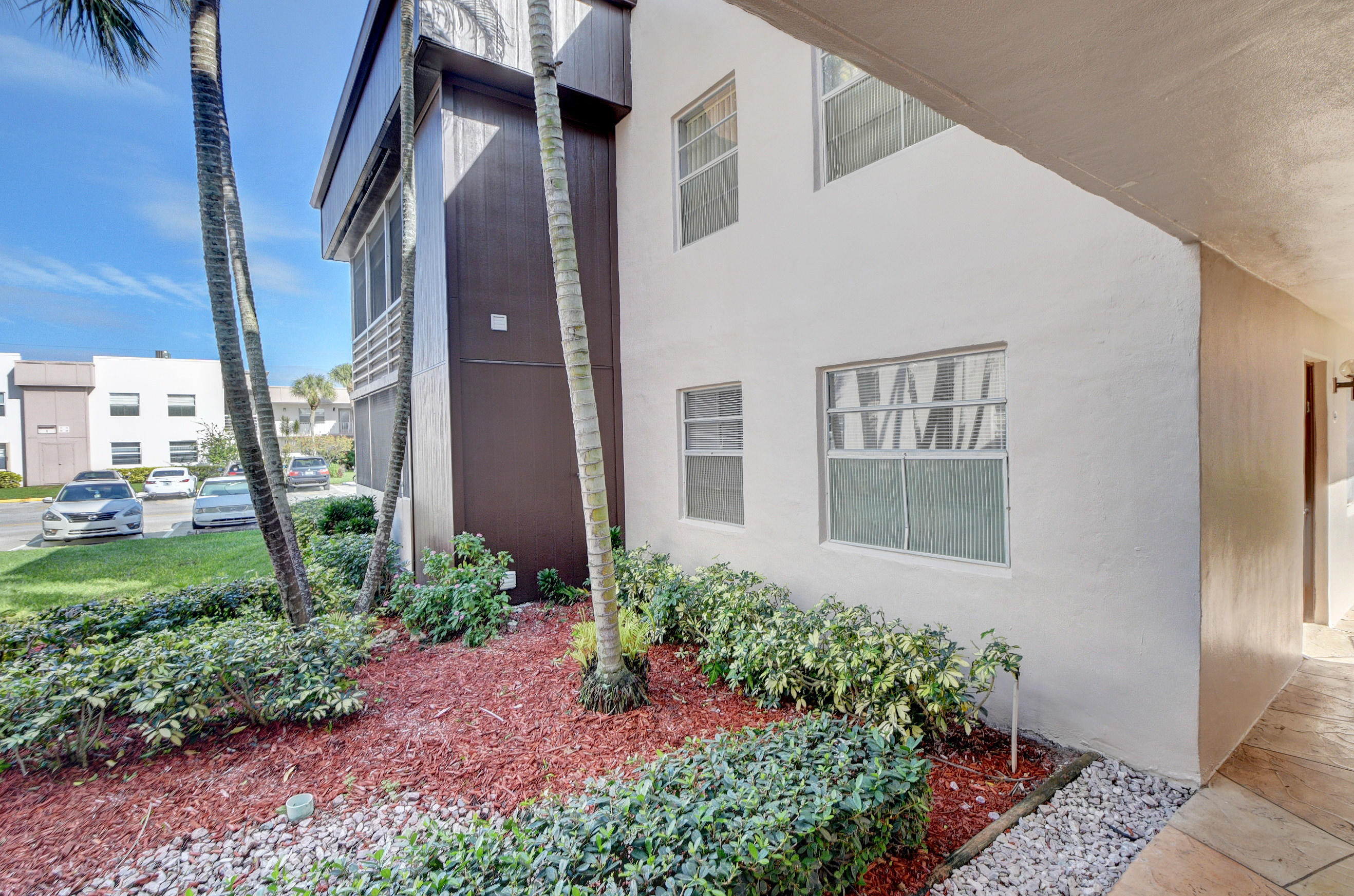 644 Normandy Lane Delray Beach, FL 33484 - Photo 2 of 43 DSC_3986_87_88_89_90