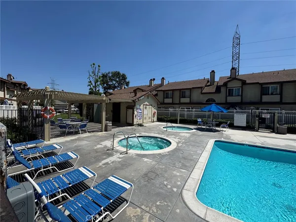 $570,000 | 8939 Gallatin Road, Unit 16, Pico Rivera, CA 90660