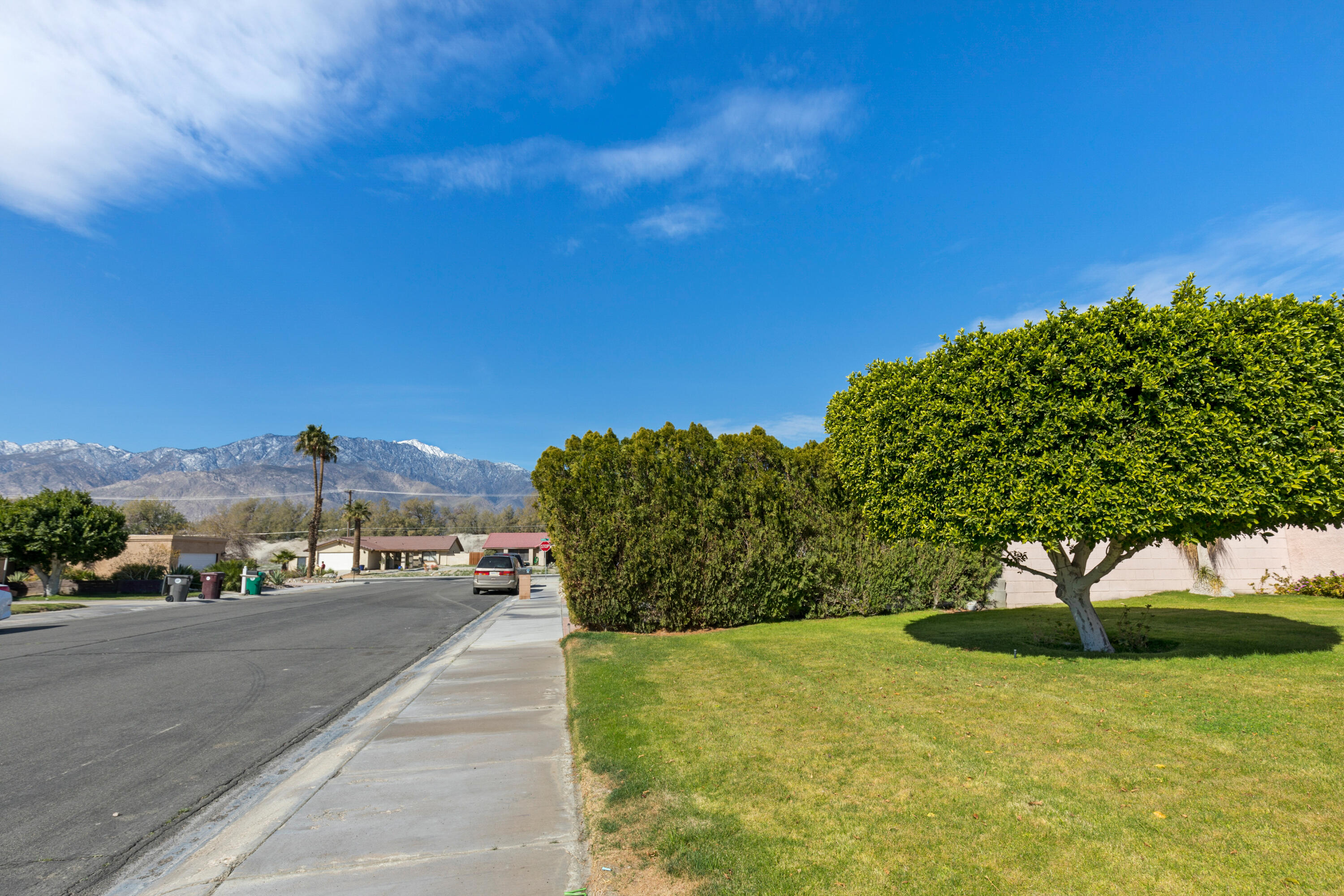 67120 Rango Road Cathedral City, CA 92234 - Photo 31 of 32 7_11024736_158196_158196-EI-107