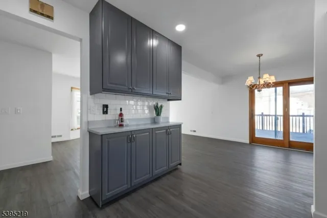 $585,000 | 52 Greenbrook Road, Middlesex, NJ 08846