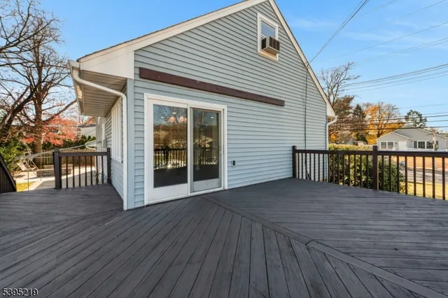 $585,000 | 52 Greenbrook Road, Middlesex, NJ 08846