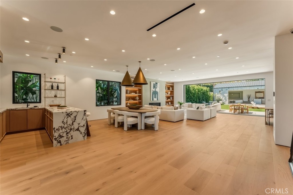 10433 Valley Spring Lane Toluca Lake, CA 91602 - Photo 20 of 69