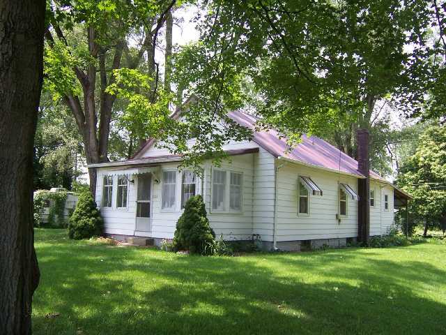 318 Columbus Road Mount Vernon, OH 43050 - Photo 3 of 9