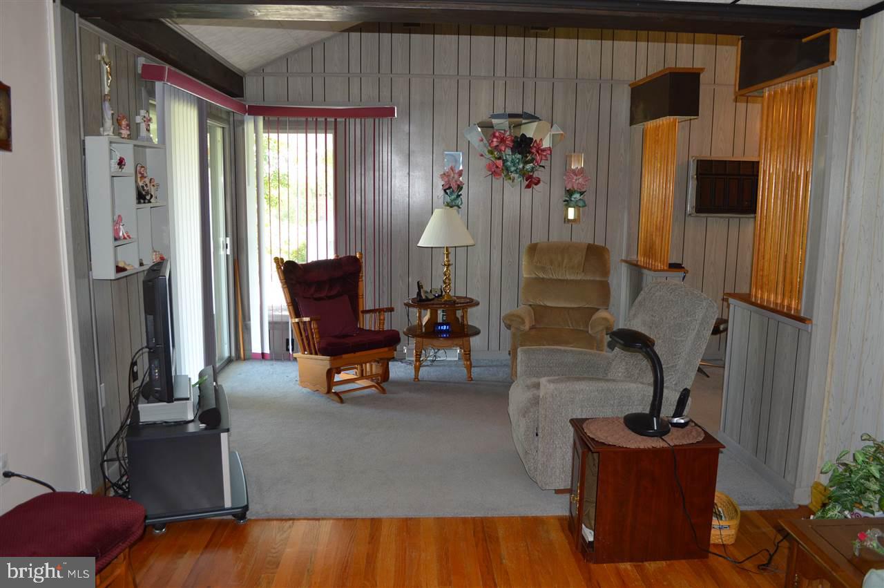 495 Short Road Thomasville, PA 17364 - Photo 9 of 33 Gallery Image 9