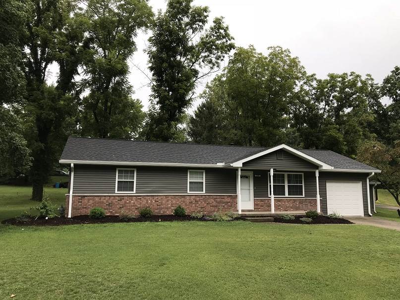 1807 Ridgeway Avenue Vincennes, IN 47591 - Photo 1 of 17 Gallery Image 1