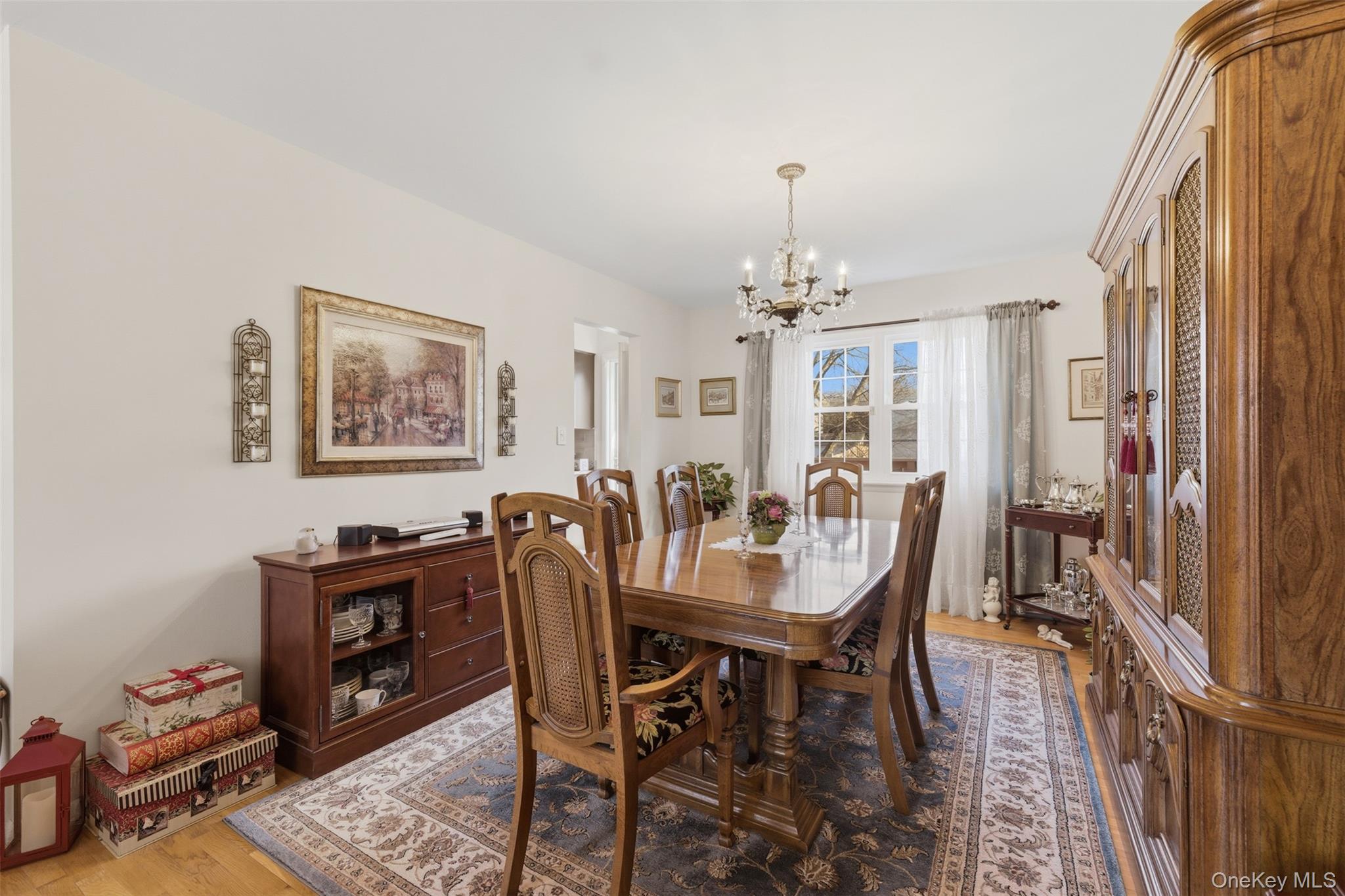 1 Weather Vane Way Middletown, NY 10940 - Photo 11 of 41 a view of a dining room with furniture and chandelier