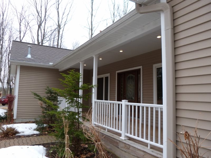 20403 Hunter Ridge Road Lake Ann, MI 49650 - Photo 47 of 50 1796985-46.JPG