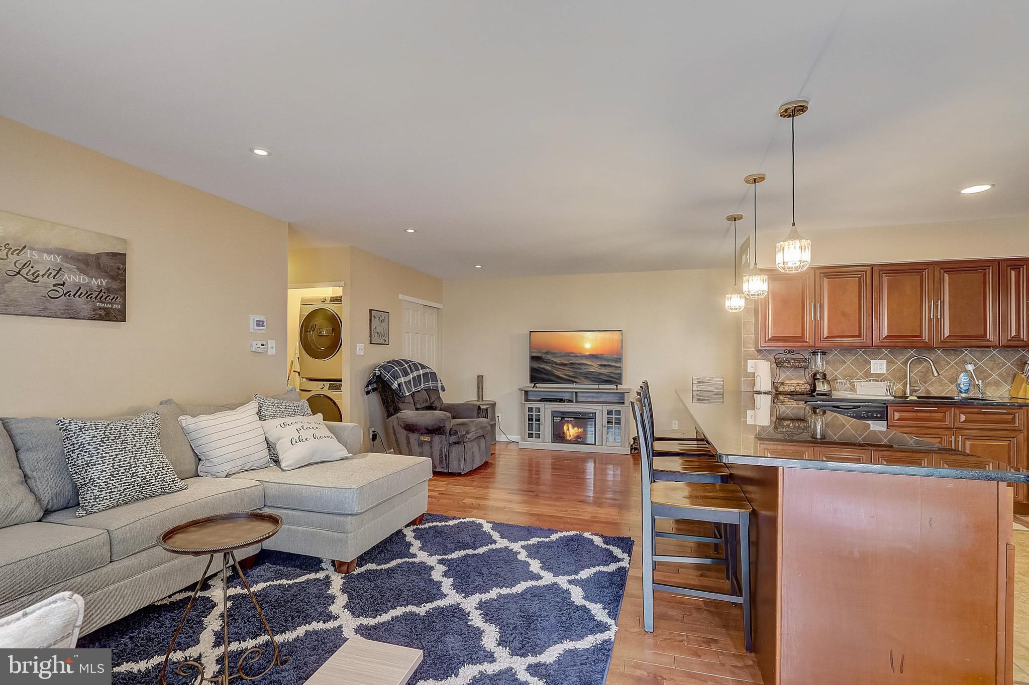 8960 Krewstown Road, Unit 316 Philadelphia, PA 19115 - Photo 2 of 25