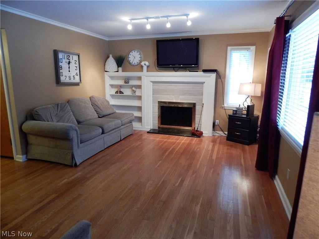 2500 Ridgedale Avenue Northwest Canton, OH 44708 - Photo 2 of 19 Gallery Image 2