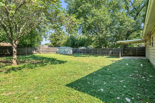$255,000 | 815 Milam Drive, Euless, TX 76039