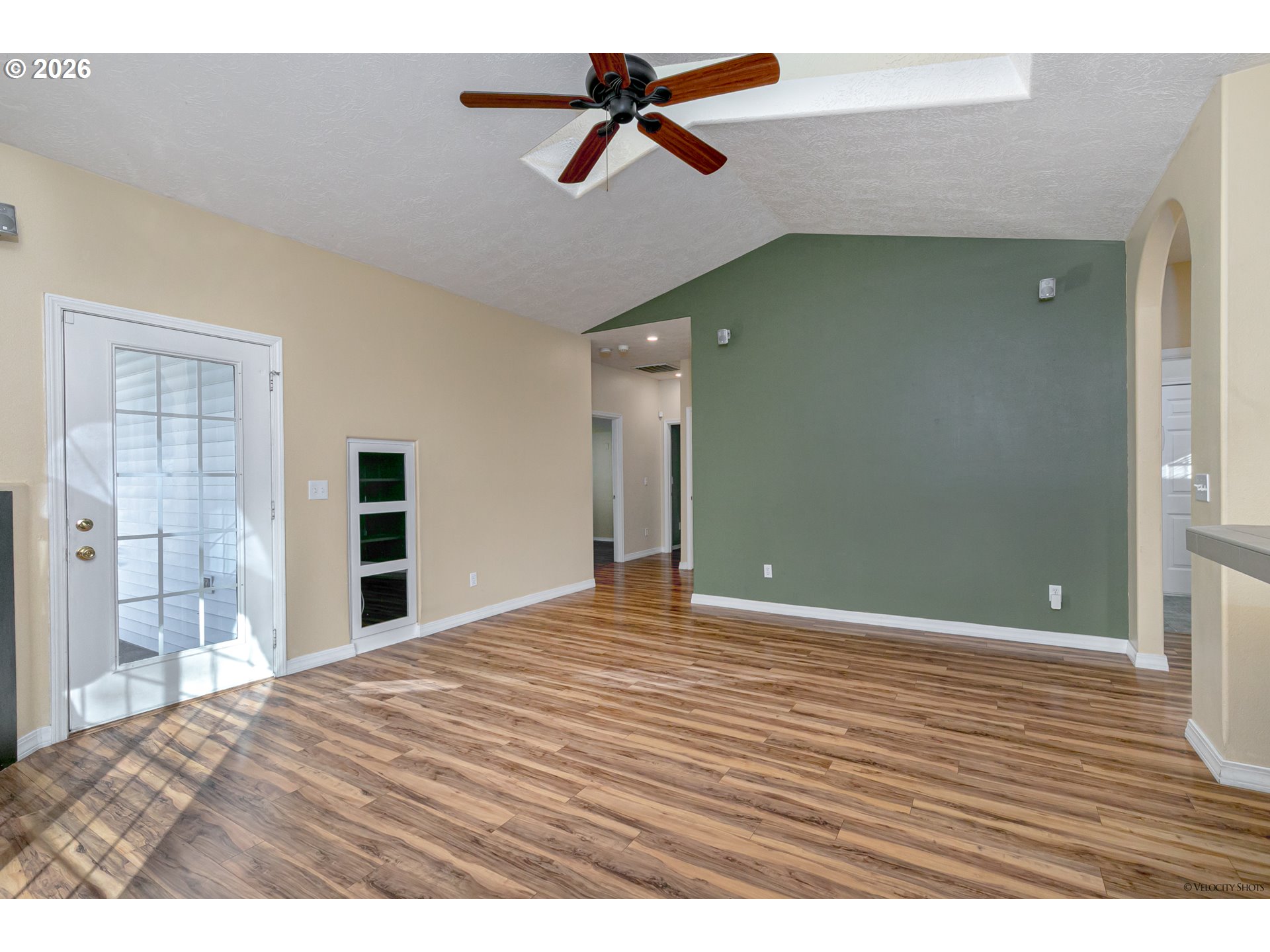 21315 Rose Lane Fairview, OR 97024 - Photo 11 of 45