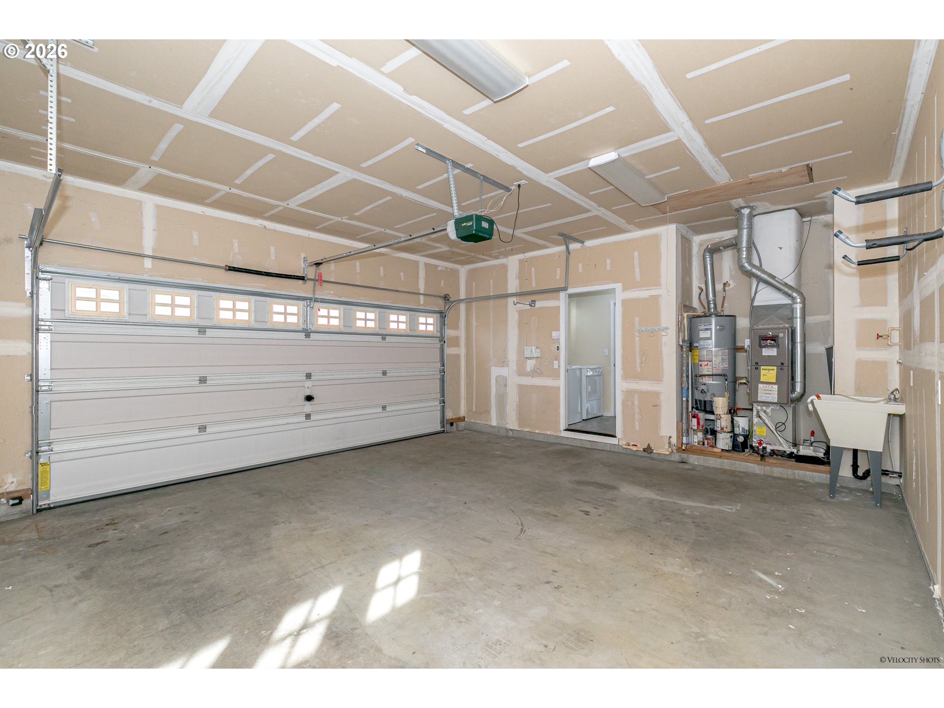 21315 Rose Lane Fairview, OR 97024 - Photo 32 of 45